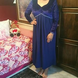 Renaissance style long dress.